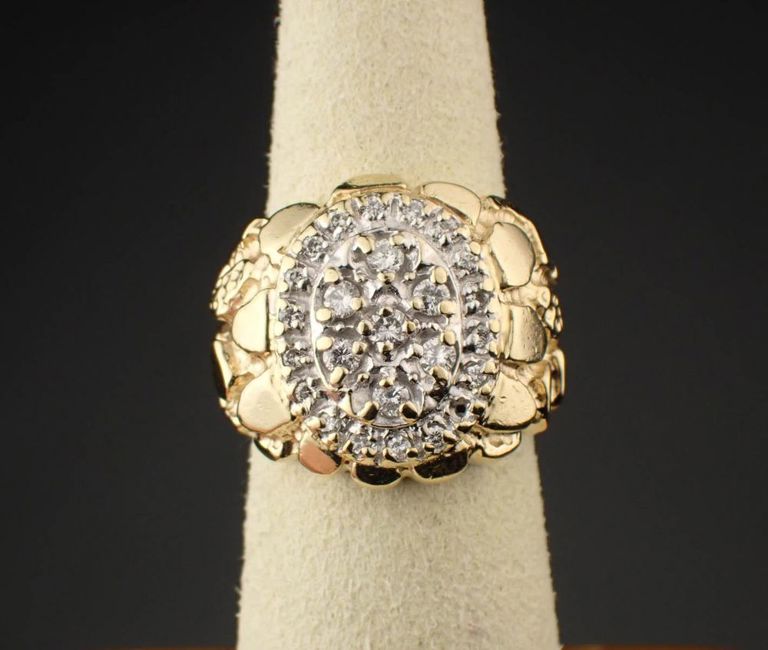 14k gold diamond nugget motif ring