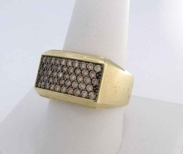 10k gold Helzberg gent's diamond ring