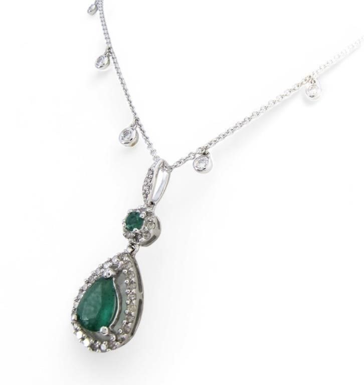 14k white gold emerald and diamond necklace