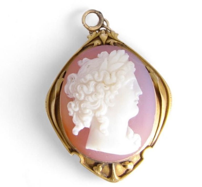 14k gold antique shell cameo pin/pendant