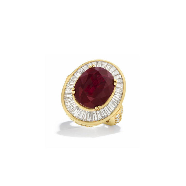 18k yellow gold ruby and diamond ring