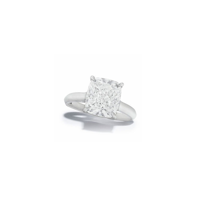 Platinum diamond ring