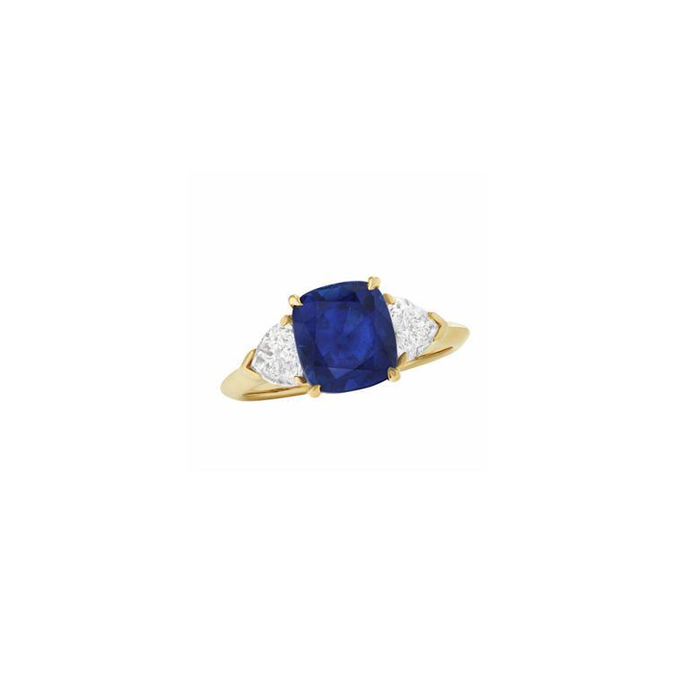 18k yellow gold sapphire and diamond ring