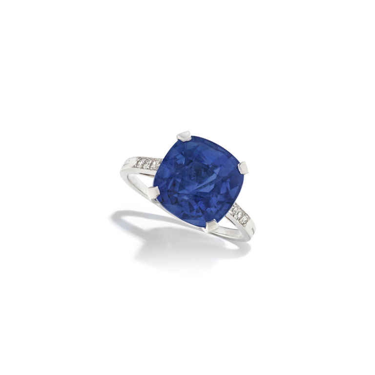 Platinum sapphire and diamond ring