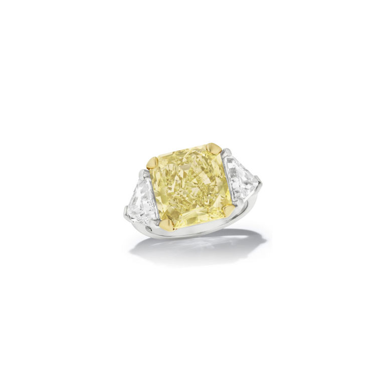 Platinum diamond ring