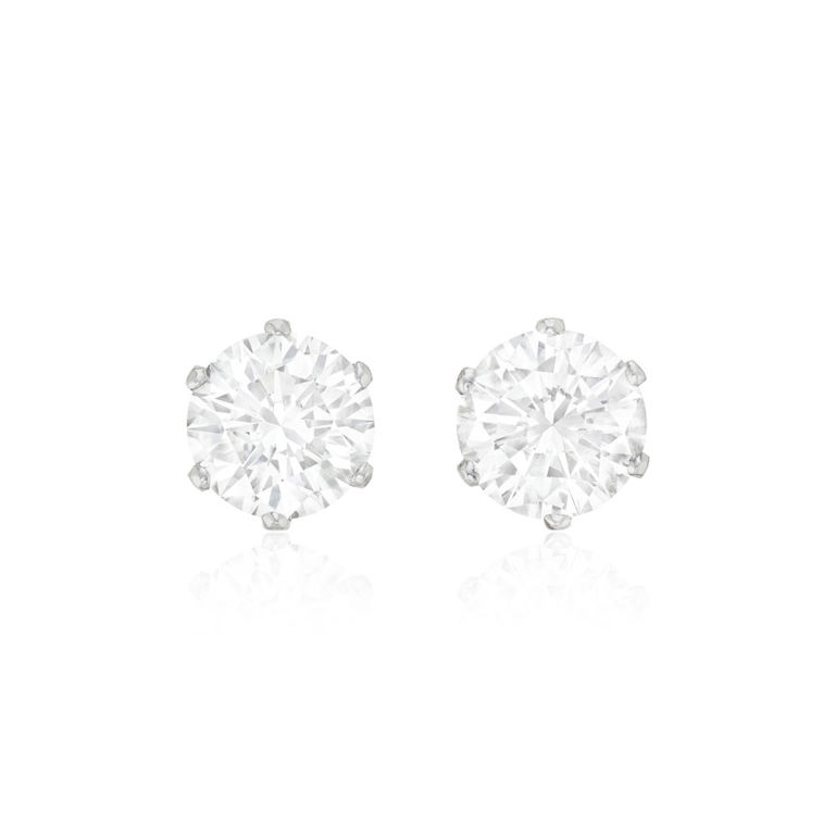 Platinum diamond stud earrings
