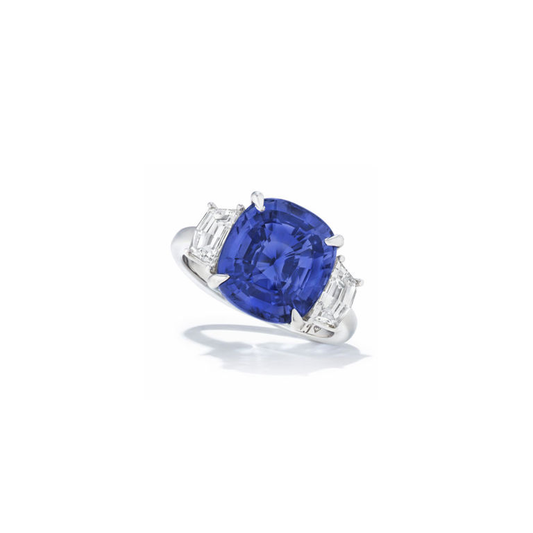 Platinum sapphire and diamond ring