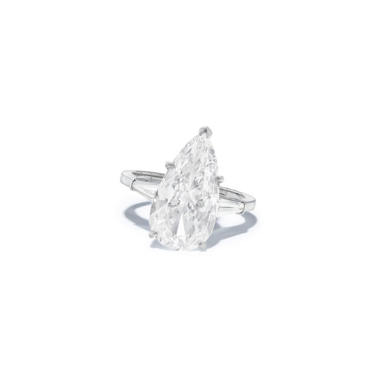 Platinum diamond ring