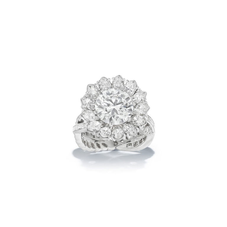 Platinum diamond ring