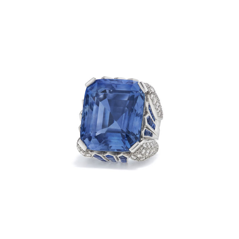 Platinum sapphire and diamond ring