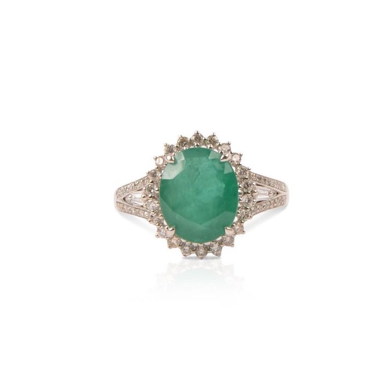 14k white gold emerald and diamond ring