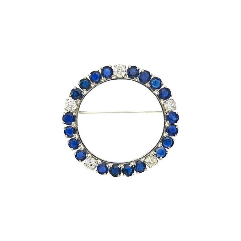 18k white gold sapphire and diamond circle brooch