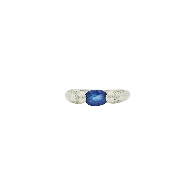Platinum and 18k gold sapphire diamond ring