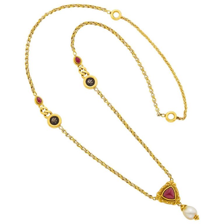 Two-color gold pendant-necklace