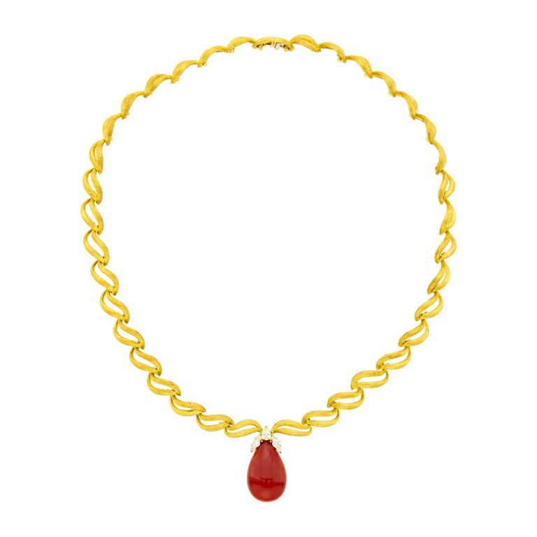 18k gold pendant-necklace with oxblood coral and diamonds