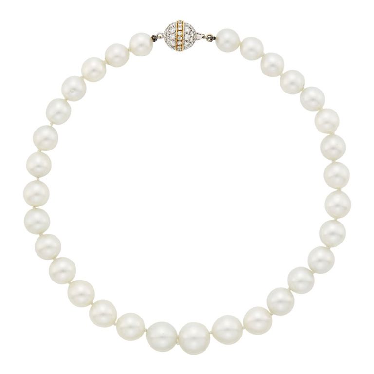18k gold necklace with diamond ball clasp