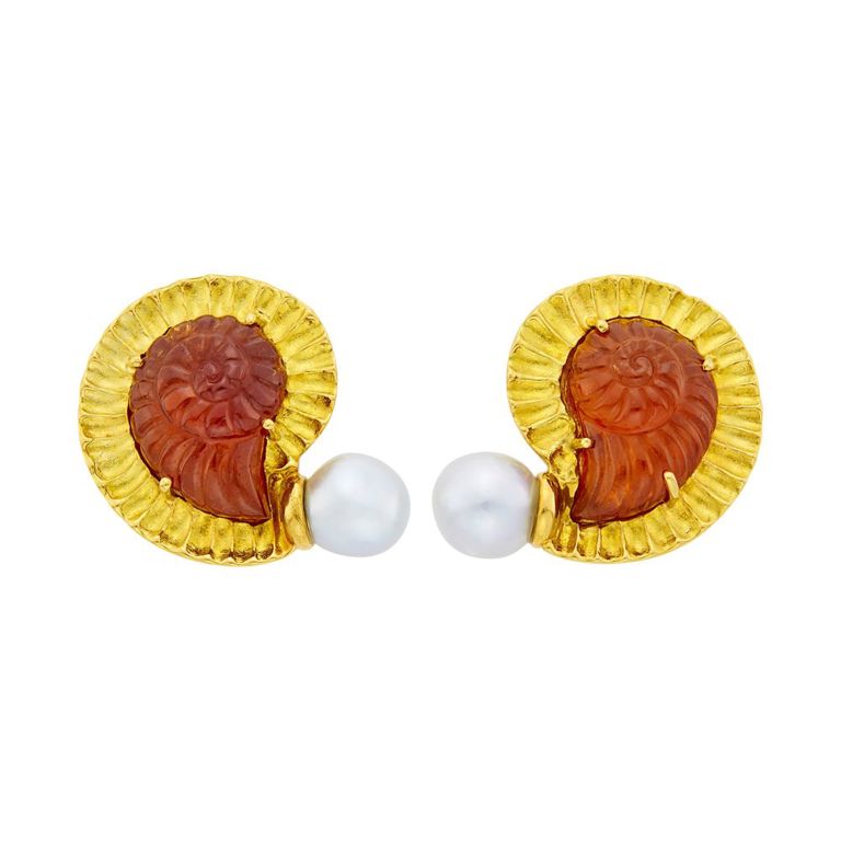 18k gold earrings with carved amber and gray cultured pearl