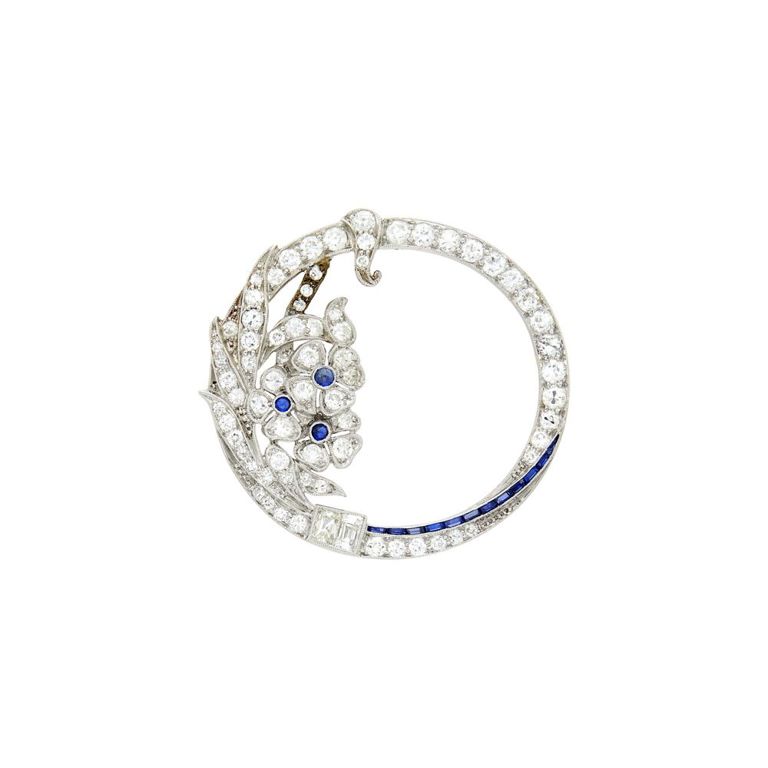 Platinum circle brooch