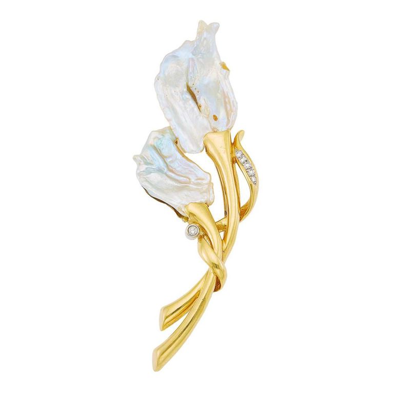 Kai-Yin Lo gold, baroque freshwater pearl and diamond brooch