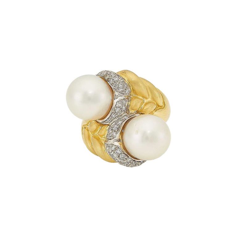 18k gold, pearl and diamond crossover ring