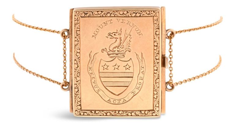 Yellow gold bracelet with George Washington's coat of arms and "Mount Vernon"