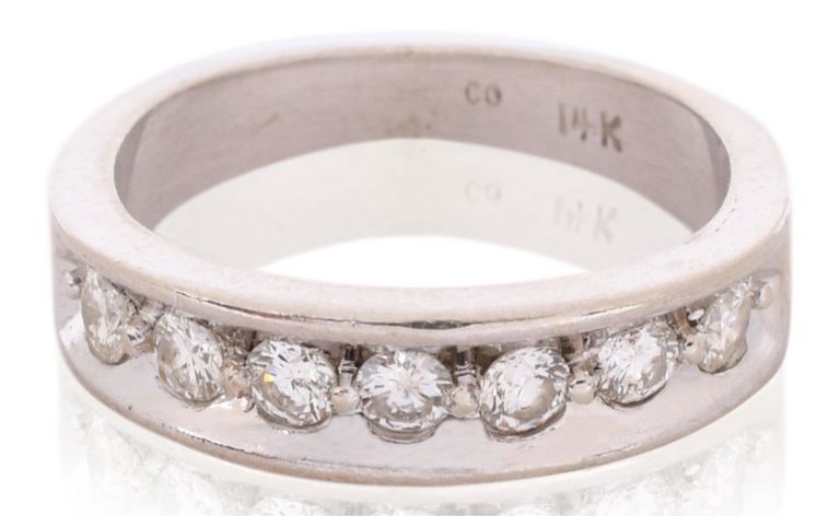 14k white gold diamond band