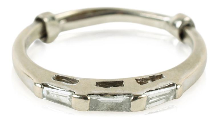 14k white gold and diamond ring
