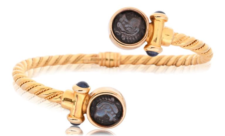 18k yellow gold Etruscan style bracelet with sapphires
