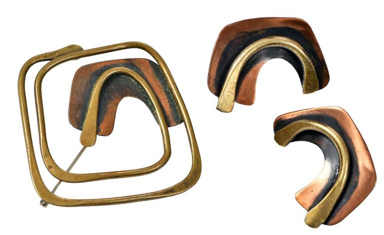 Art Smith modernist copper/brass brooch and earrings