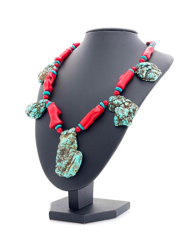 Southwestern howlite and coral necklace