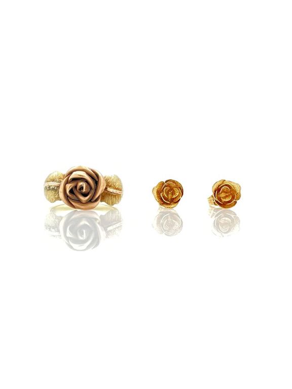 3pc 14k yellow gold floral ring and earrings