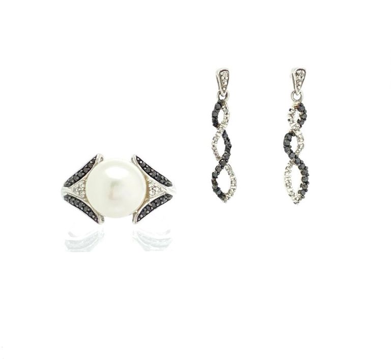 10k and 14k white gold pearl and black/white diamond ring and earrings