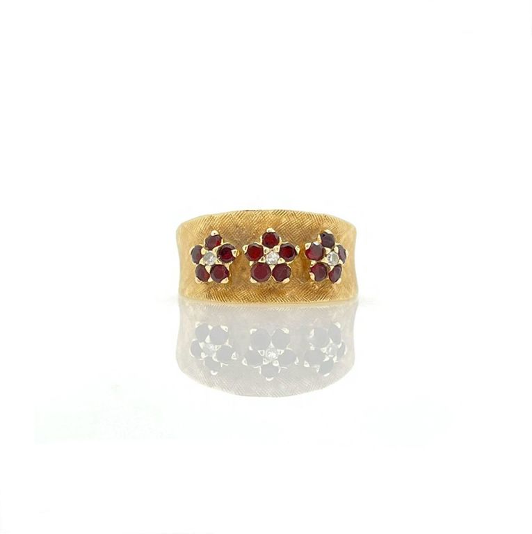 14k yellow gold diamond and garnet floral ring
