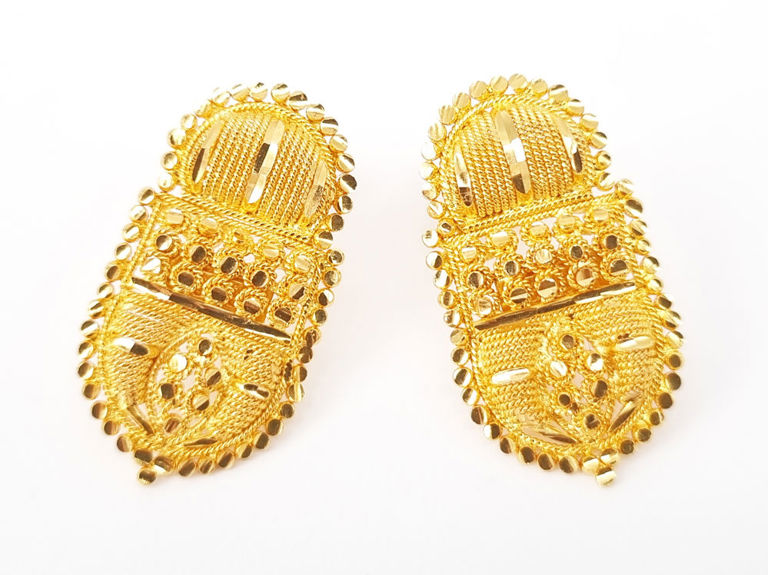 22k gold earrings