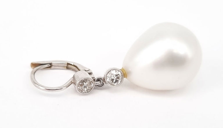White gold drop earring with South Sea cultured pearl and diamond