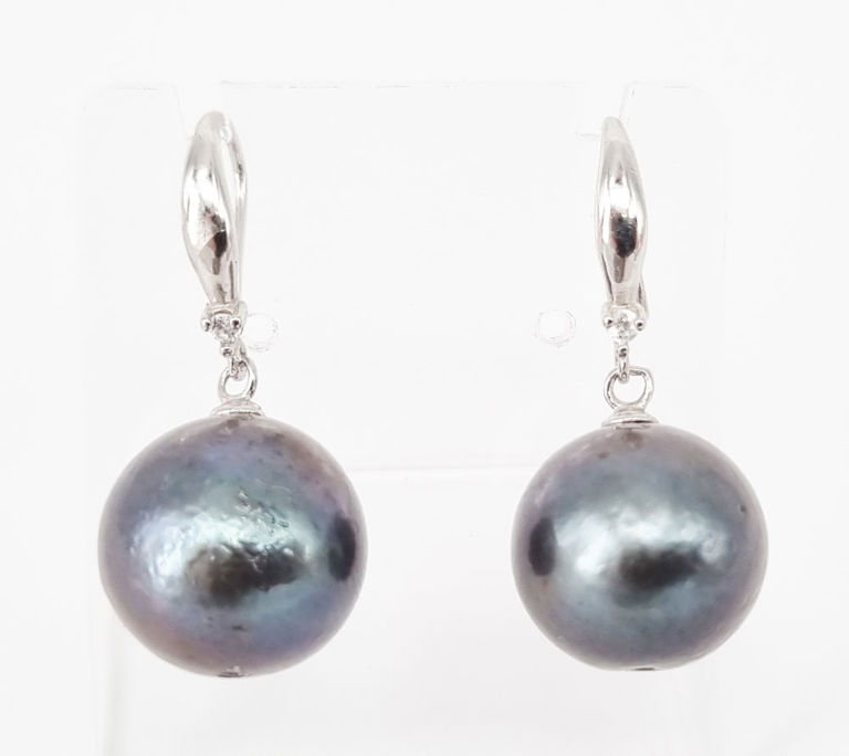 Black pearl and sterling silver drop earrings
