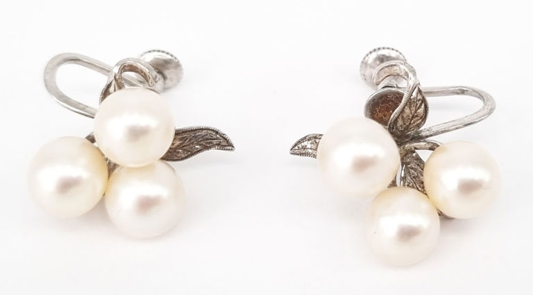 Sterling silver and cultured pearl earrings