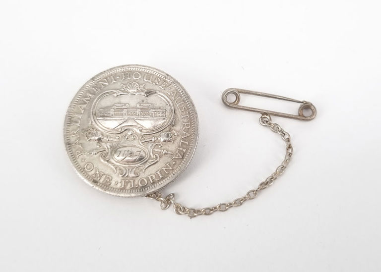A 1927 Australian Canberra florin Parliament House brooch