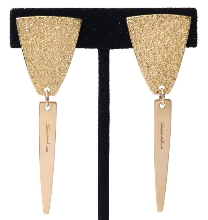 18k yellow gold earrings with polished drop pendant