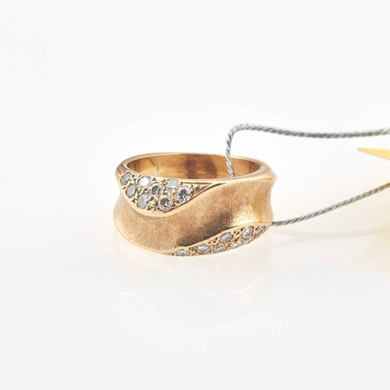 14k gold diamond ring