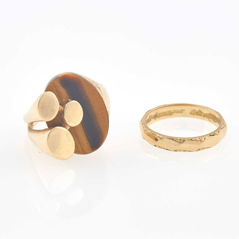 Two gold and stone rings