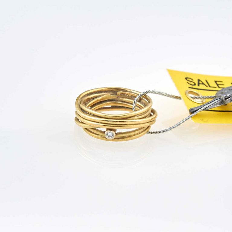 18k gold diamond ring
