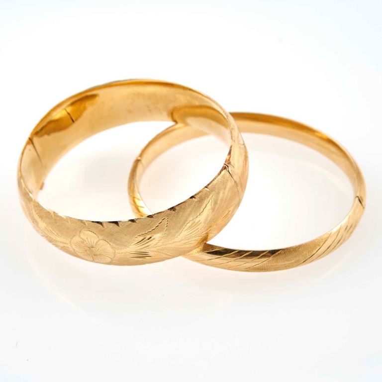 14k gold two rigid bracelets