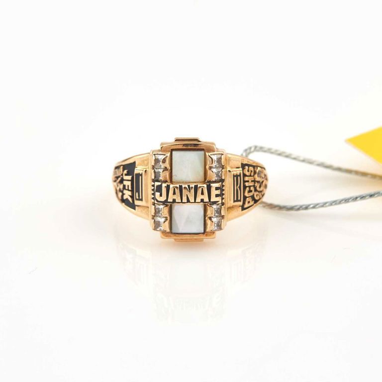 14k gold and stone school ring