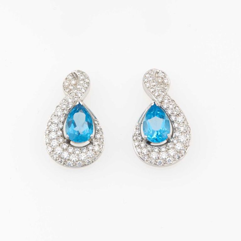 10k gold earrings with diamonds and stones