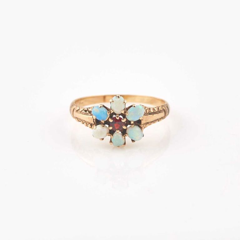 10k gold and stone ring