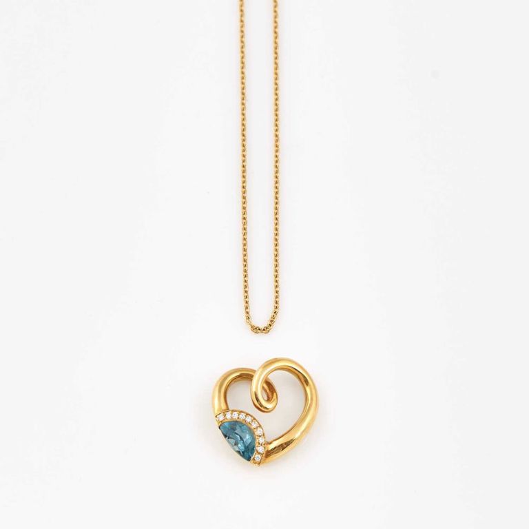18k gold diamond and stone pendant with neck chain