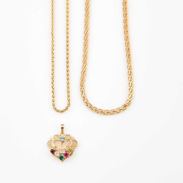 14k gold and stone pendant with two neck chains