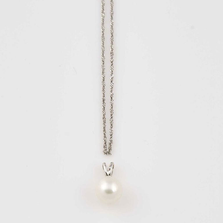 14k gold and bead pendant and neck chain