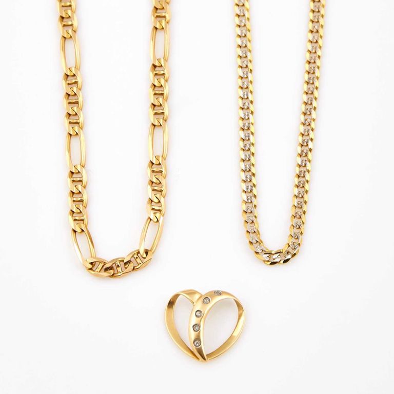 14k diamond pendant and two gold neck chains